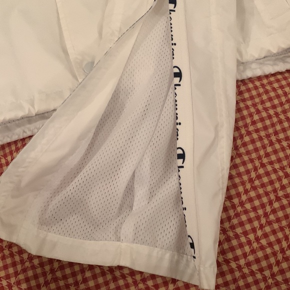 Champion cropped windbreaker - Picture 3 of 6